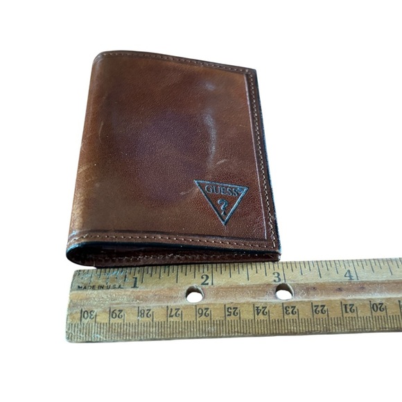 Men’s VTG GUESS Leather Bifold Wallet  Brown credit card photos cash id holder - Picture 5 of 6